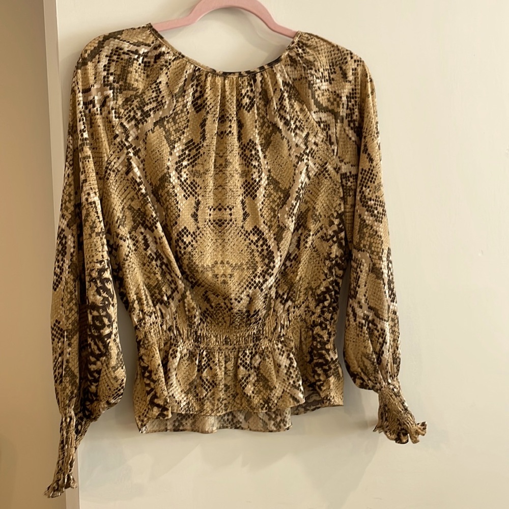 Leopard blouse from H&M.